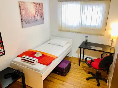 Room for rent / Very close to university of Manitoba