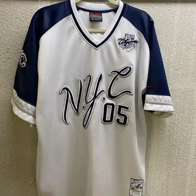 Maillot vintage années 90 FUBU 05 Sports Collection USA taille xxl argent bleu marine limité pour hi...