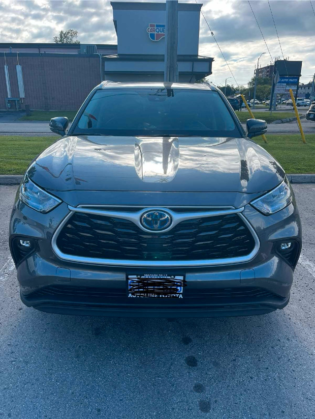 2023 Toyota Highlander XLE Hybrid in Cars & Trucks in St. Catharines - Image 2