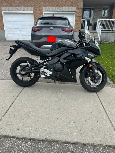 Amazing condition 2011 ninja 650r has full system exhaust everything works and will pass safety. I h...