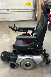 Motorized Wheelchair-Shoprider 424m 
