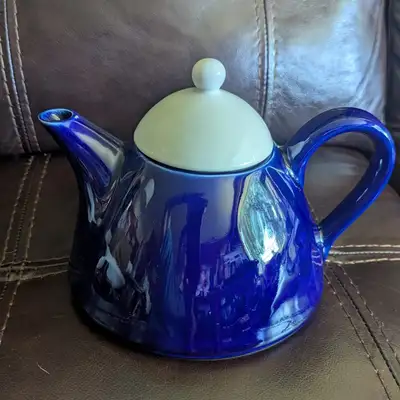Elite Blue Teapot, View more