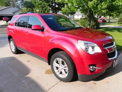 PRICED TO SELL! CLEAN RED 2011 CHEVROLET EQUINOX LT AUTOMATIC SUV W/ LOW KM'S! Red on grey, 182 hors...