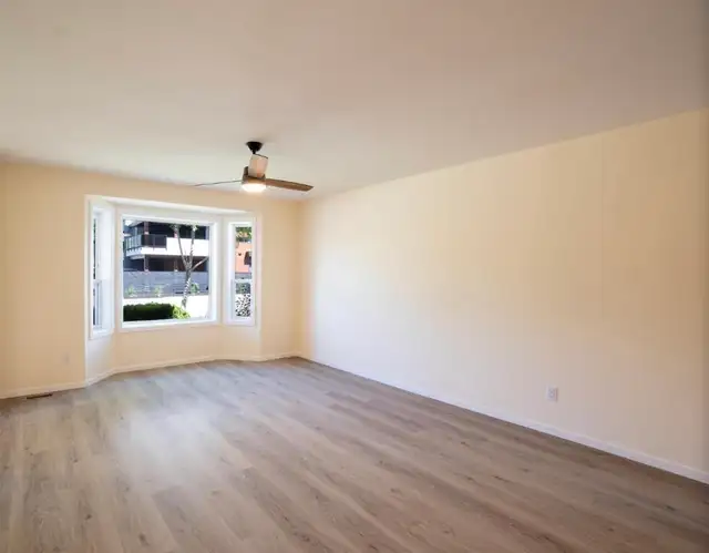Townhouse for Rent $3000 Pets Allowed in Long Term Rentals in Penticton - Image 5