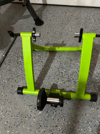 bike stand/trainer and exercise bike