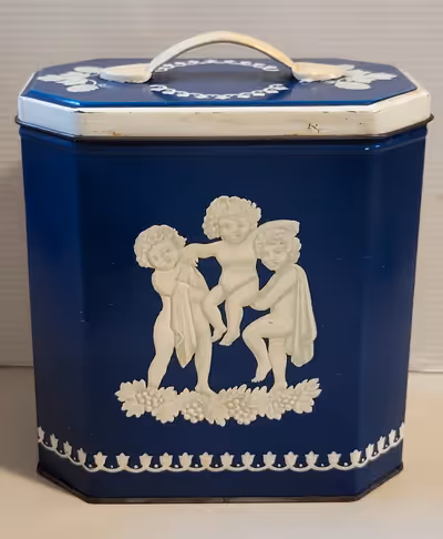 Rare Vintage Huntley & Palmers Ltd. Reading Wedgwood Caddy Biscuit Tin with Hinged Lid and embossed...