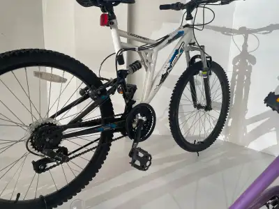 2 Kids/Teens Bikes for sale, View more