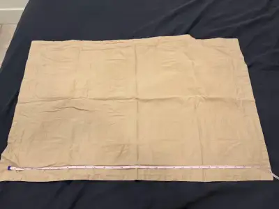 Sheet size: 100 x 100 inches (fits Queen/King depending on tuck) Pillowcase: 27 x 18 inches Color: N...