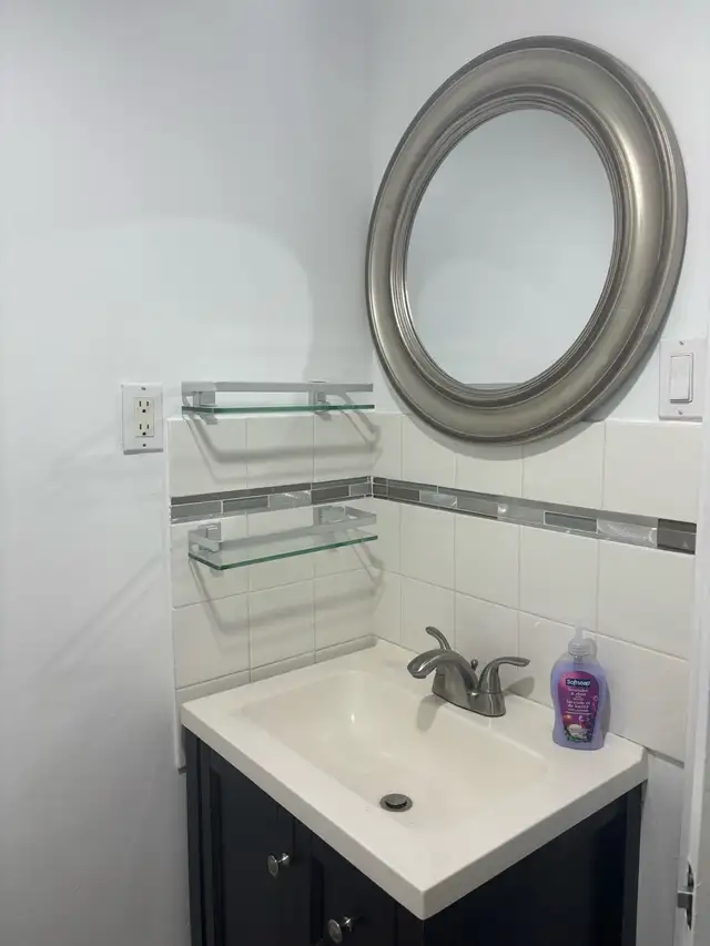 fully furnished basement room in Room Rentals & Roommates in City of Toronto - Image 2