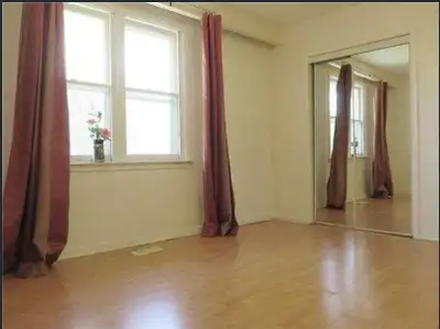 Looking for a tenant for a private room. At 264 fisherville road northyork