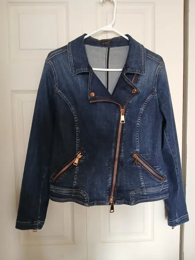 ASHLEY GRAHAM X MARINA RINALDI Gold Zip Denim Jacket, Size s/m in Women's - Tops & Outerwear in City of Toronto - Image 2