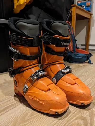 Bottes de ski de randonnée 26.5 Scarpa Laser, View more