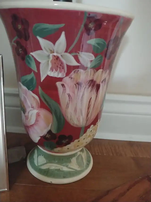 Planters METAL, CERAMIC, PLASTIC, MANY KINDS OF DECORATION VASES in Plants, Fertilizer & Soil in Mississauga / Peel Region - Image 6