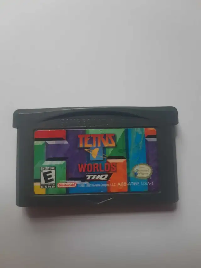 Gameboy Micro Black w/ Tetris Worlds63006660675587121