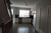 Town house for rent Barrie