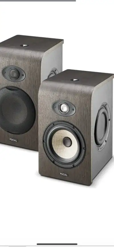 Focal Shape 65 X 2 Speakers -In mint condition, View more