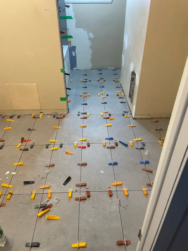 Professional Ceramic Tile Installer588728069082337282