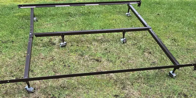 Adjustable Metal Bed Frame (Twin/Double/Queen) in Beds & Mattresses in Campbell River - Image 4