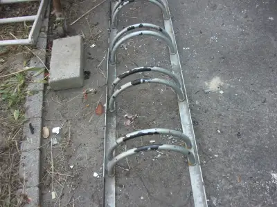 SUPPORT À VÉLO, View more