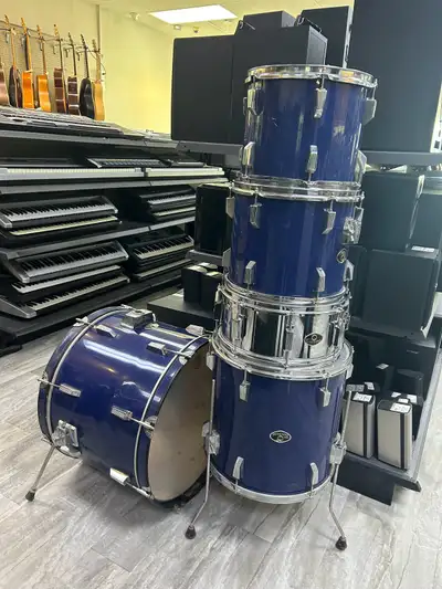 Tama Swingstar 5pc Drum Kit, View more