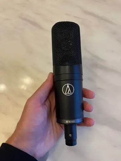 Audio-Technica AT4060 Tube Condenser Mic – Complete Package, View more