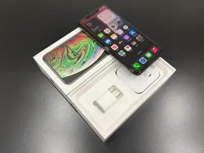 iPhone XS MAX 64GB Black - UNLOCKED - 10/10 - READY TO GO!, View more