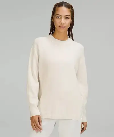 Lululemon Crewneck!!, View more