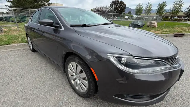 Chrysler 200 2015504479993194752001