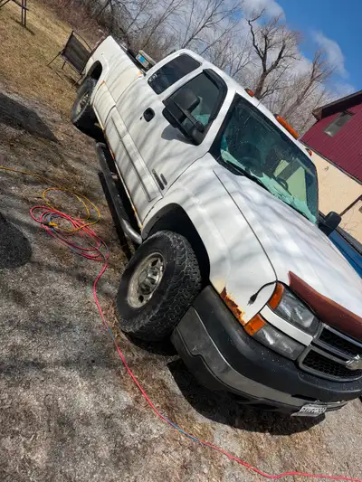 Back rack, tool box and two new rear all terrain tires included. Front tires are new. New drive shaf...