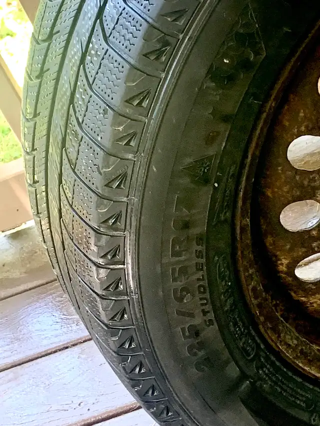 Michelin,  STUDLESS  225/65R17 size Winter Tires(4) On Rims in Tires & Rims in Ottawa - Image 10