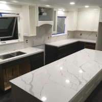 GET YOUR QUARTZ COUNTER AND CABINETS QUOTE AND A FREE SINK TODAY