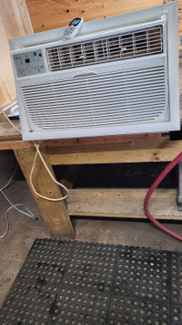 sleeve air conditioner in Windsor Region - Kijiji Canada