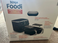 Ninja® Dual Zone Air Fryer Also Sanitized. Sparingly used.
