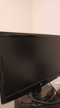 Monitor LG 22"  Used