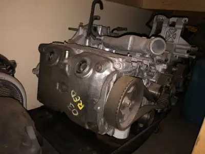 From a 1999-2005 Subaru 2.5L SOHC motor core complete. Most have knock issues but still rebuildable....