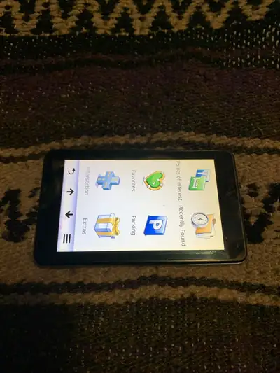 Garmin Nuvi 3790 GPS Bluetooth Navigation In good condition No visible scratches or marks. Works wel...