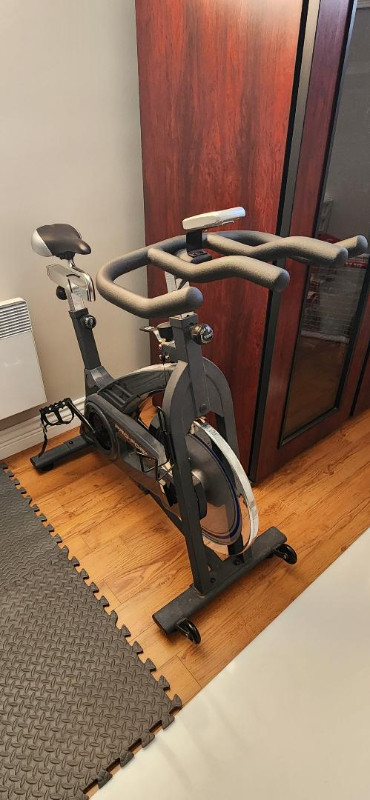 Vélo de spinning / Spin bike Pro-form dans Appareils d'exercice domestique  à Longueuil/Rive Sud