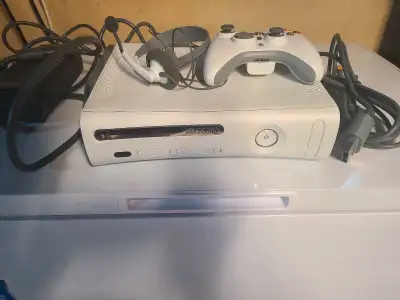 xbox 360 with 30 games, View more