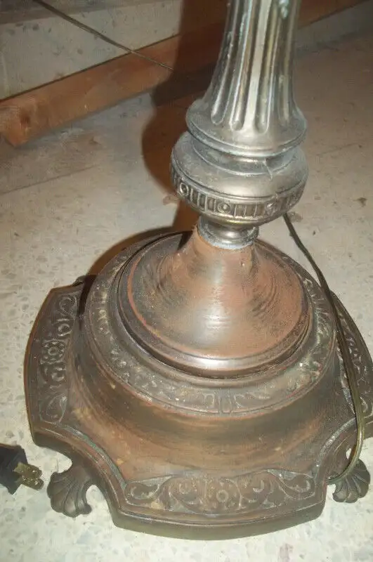 Solid BRASS chanmdelier and Vintage Italian Chandelier in Indoor Lighting & Fans in Oakville / Halton Region - Image 10