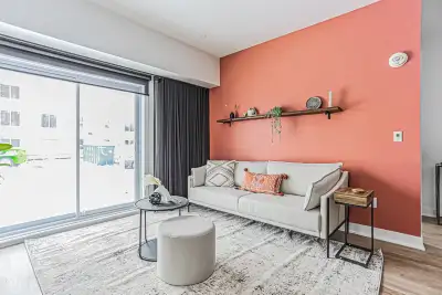 **À partir de 1500$/mois** **AUCUN FRAIS DE LOYER AVANT FÉVRIER 2026** Adresse : 1421-403, rue Agnès...