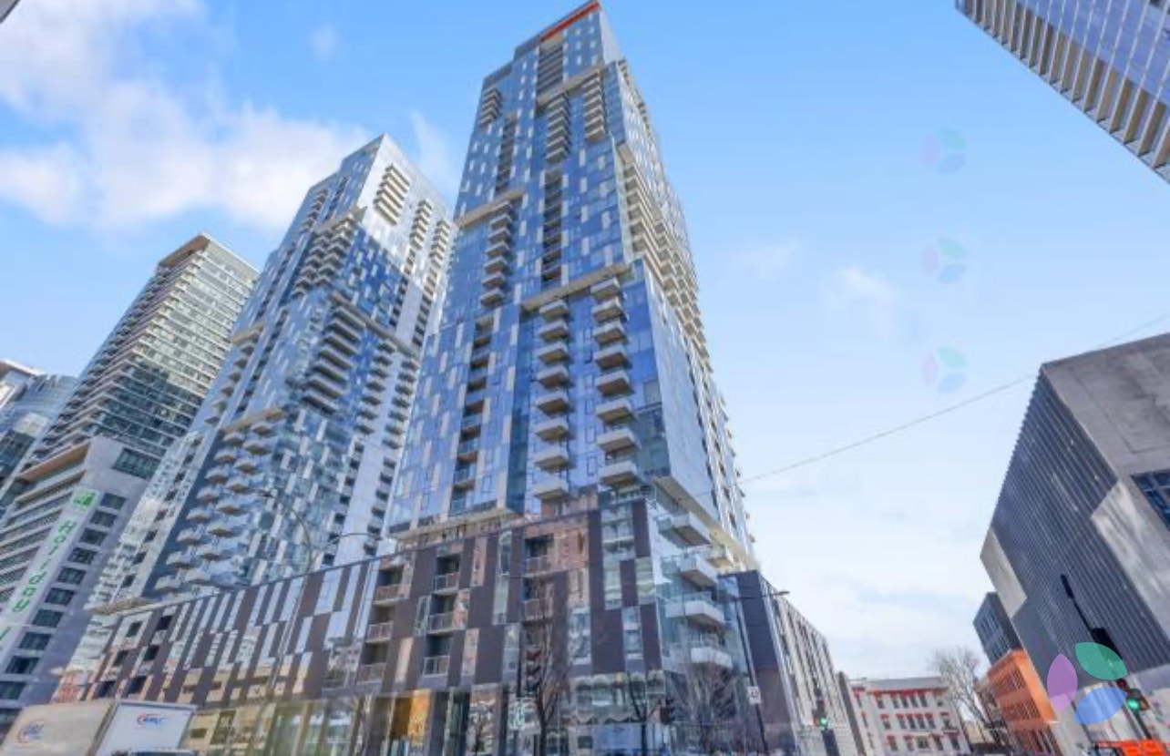 Downtown 2 Bedroom Condo for Rent A louer — photo 1