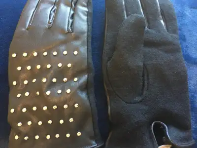 Black Touch Gloves Size 9 - NEW, View more