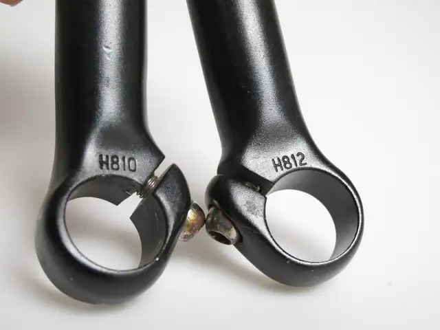 Black anodized aluminum stadard handlebar extensions in Frames & Parts in City of Toronto - Image 5