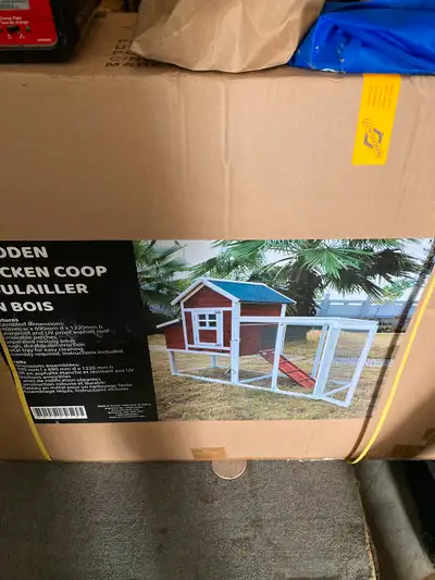 Got chickens? Have I got a coop for you! I bought this coop at Princess Auto and never used it -- it...