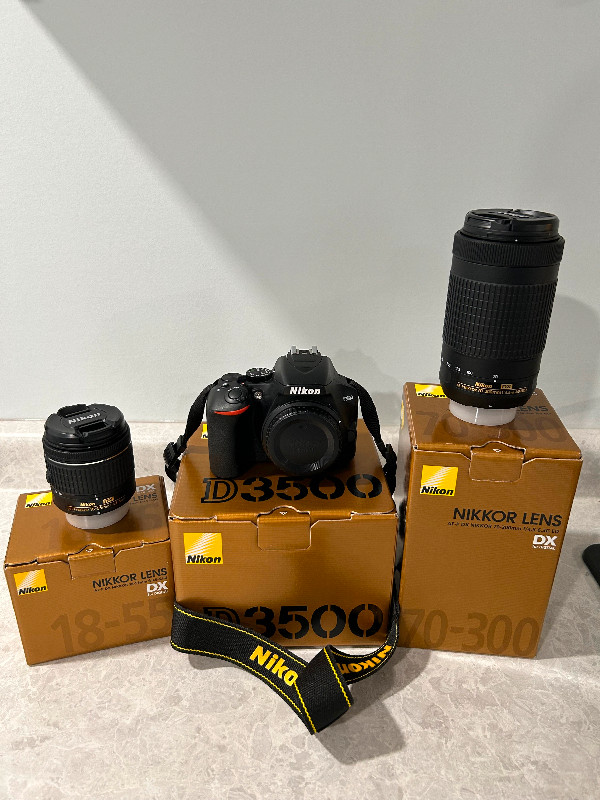 Mint Nikon D3500 DSLR camera with 18-55 and 70-300 mm lenses. in Cameras & Camcorders in Winnipeg