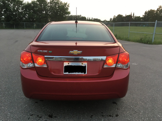2011 Chevy Cruze Eco Sedan in Cars & Trucks in Thunder Bay - Image 3