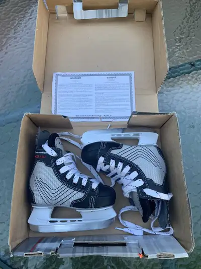 Kids Ice Skates - Size 8J, View more