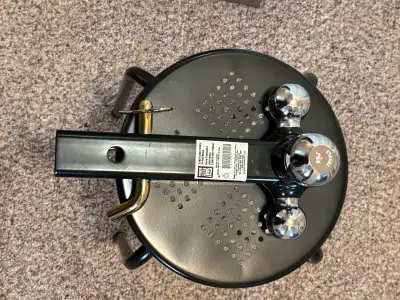 Ball size is 1 7/8”, 2”, 2 5/16”.