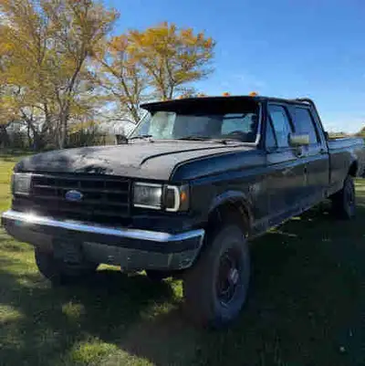 1990 Ford F350 4x4 5 speed manual 7.3 idi banks sidewinder turbo, wabasco heater, new southbend clut...