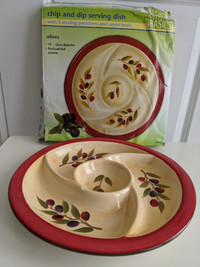 13” Kitchen Basics hand-painted ceramic chip dip serving dish